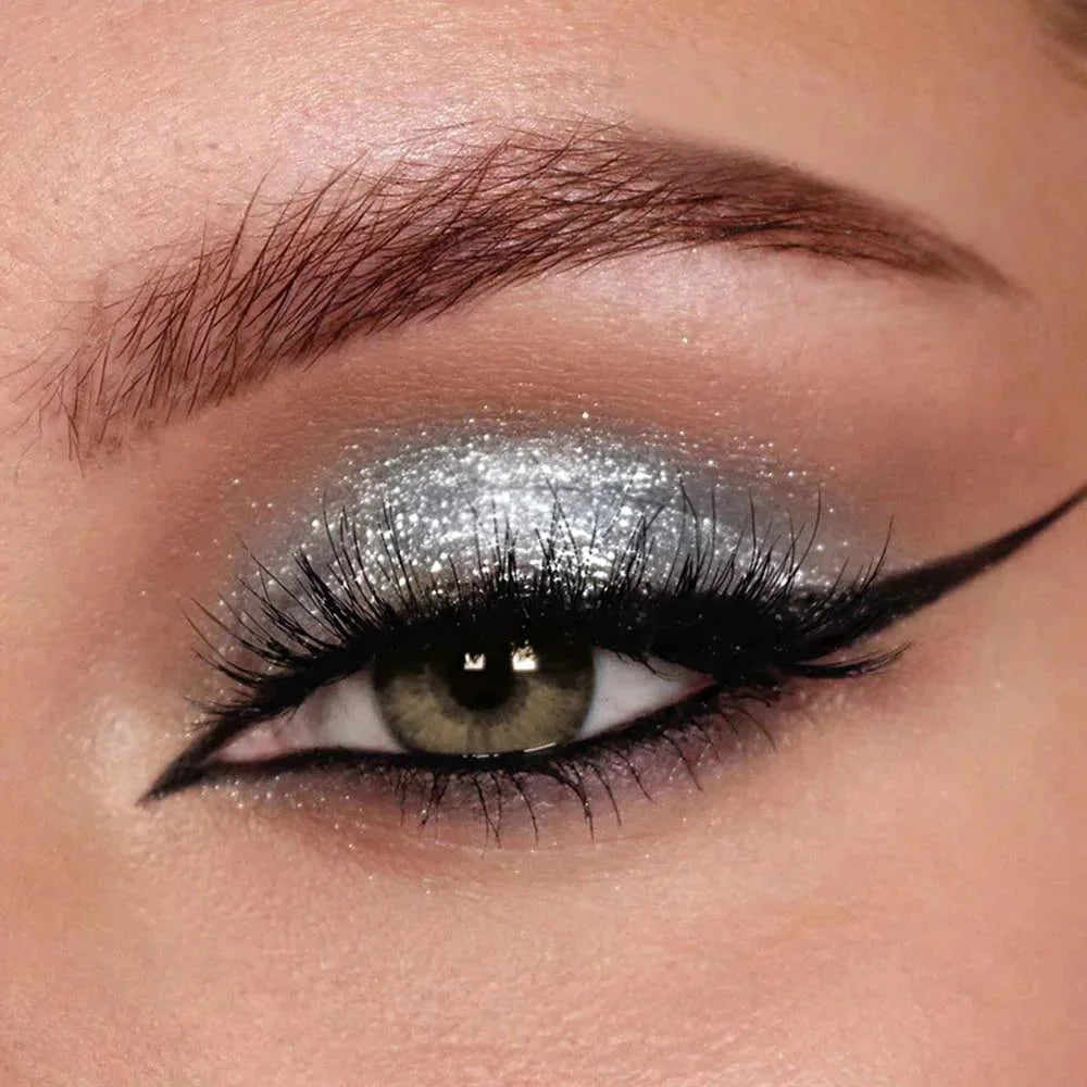 Eyes On Me Pressed Powder Shadow
