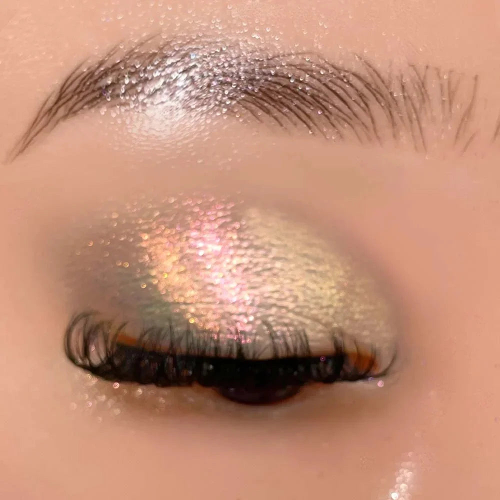 Eyes On Me Pressed Powder Shadow