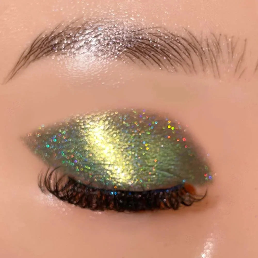 Eyes On Me Pressed Powder Shadow
